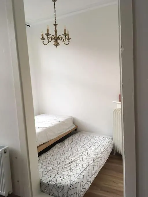 Historic Apartment Very Close To City Center Rotterdam Netherlands
